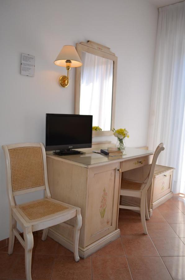 Hotel I Due Gabbiani Citr 9006 Andora Экстерьер фото